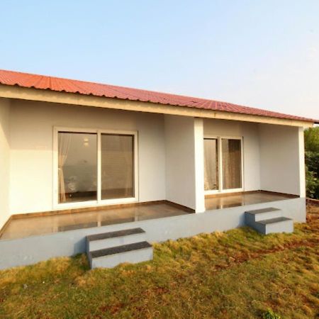Sea King Beach Resort 甘帕普拉 外观 照片
