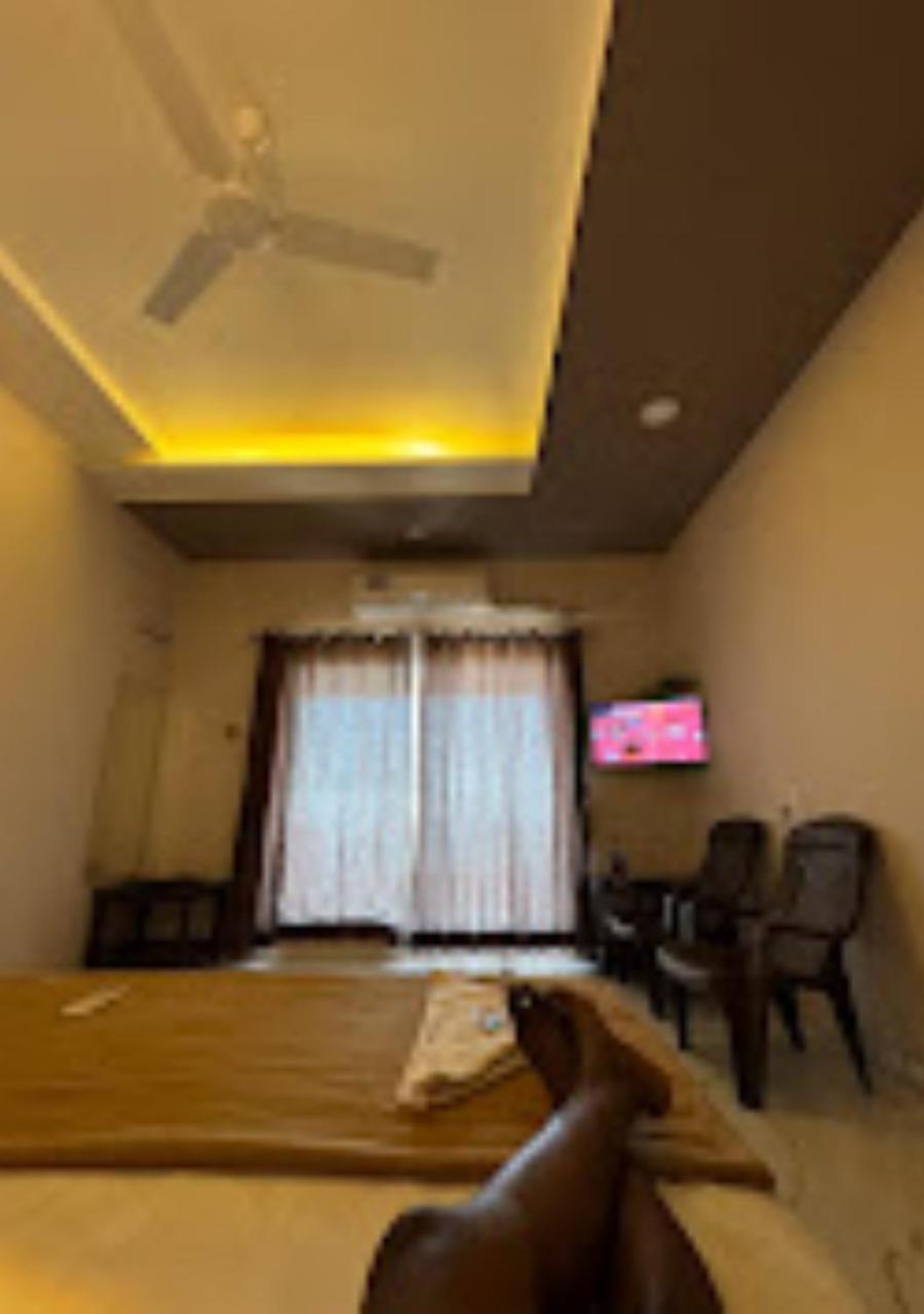 Sea King Beach Resort 甘帕普拉 外观 照片