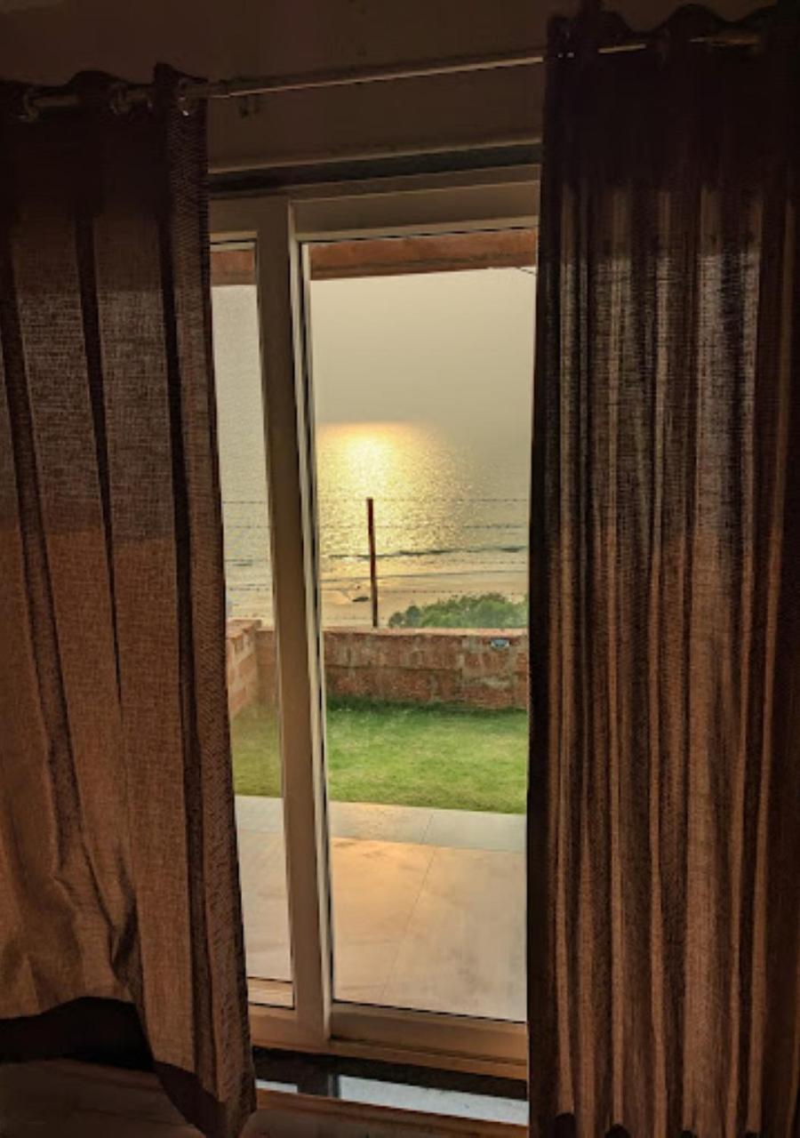 Sea King Beach Resort 甘帕普拉 外观 照片