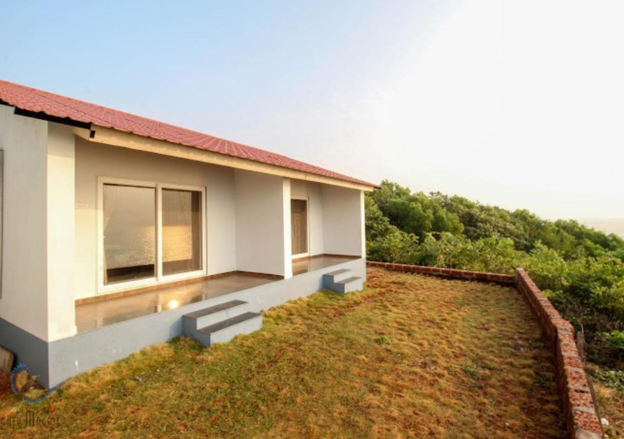 Sea King Beach Resort 甘帕普拉 外观 照片