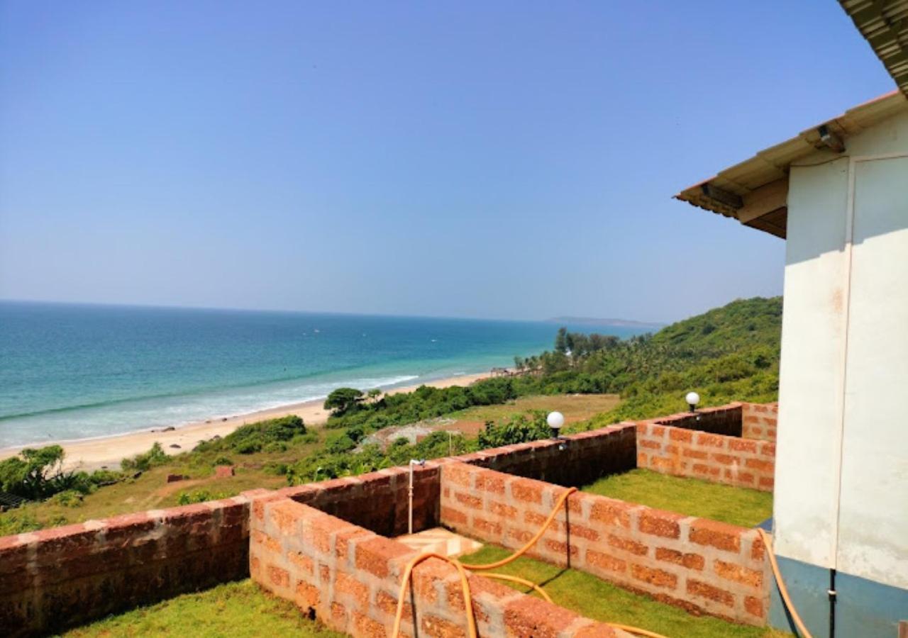 Sea King Beach Resort 甘帕普拉 外观 照片